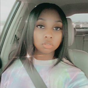 Meet your Posher, Tionne